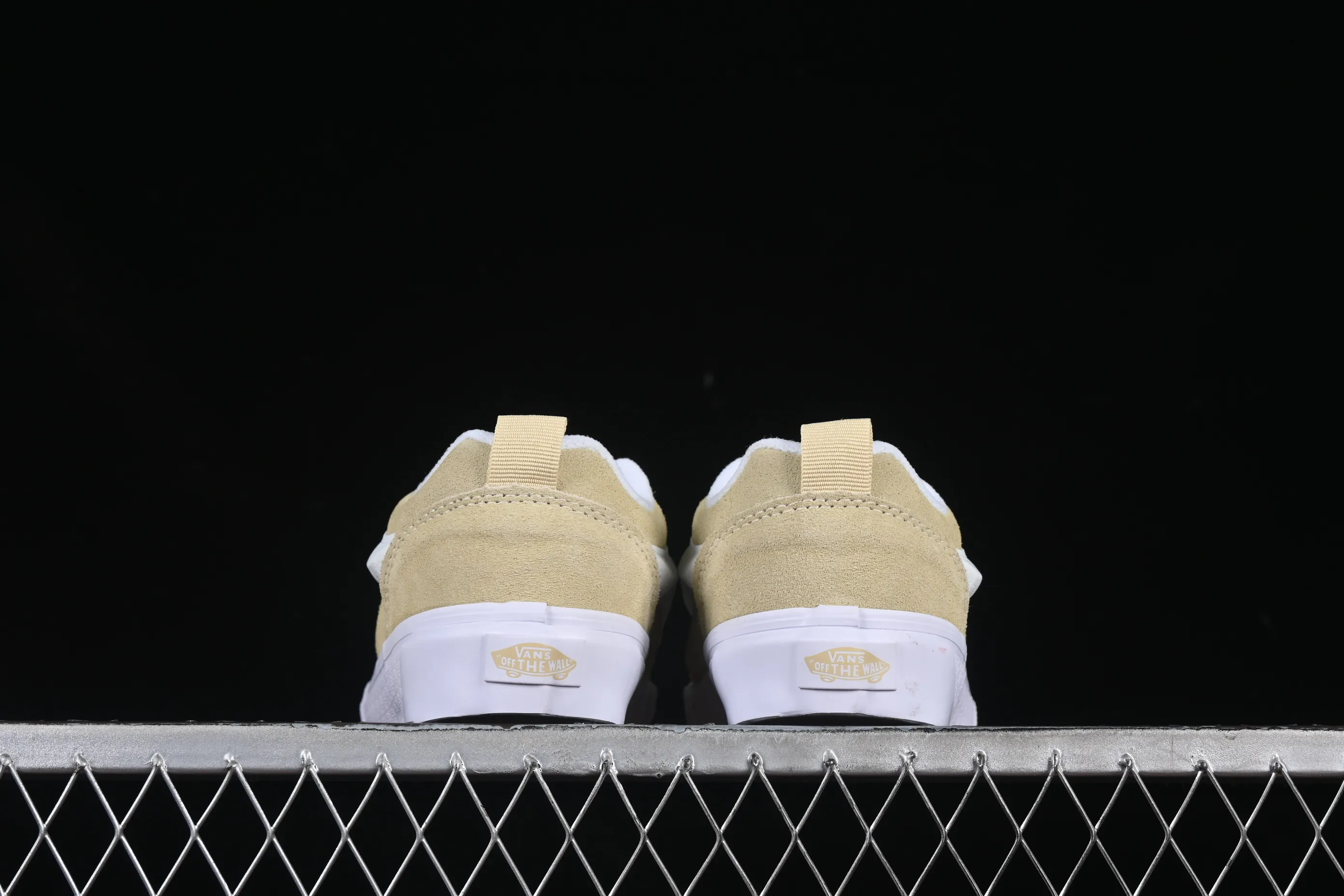 All categories Vans Vans series Vans Low Vans low-top Vans Knu Skool Vans low-top retro casual fat bread shoes VN000CRPD3Z